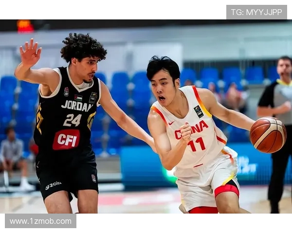 中国U19男篮首战告捷 张博源10分9篮板陈家政贡献12分助力胜利 中国U19男篮首战告捷 张博源10分9篮板陈家政贡献12分助力胜利